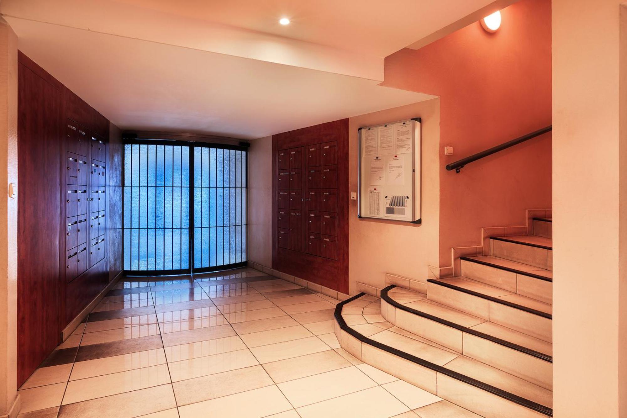 Jade - Appt 2 Chb - 4 Personnes - A 200 M Du Lagon De Saint-Pierre - Residence Avec Belle Piscine Et Parking Prive - Sur Le Front De Mer Et A 2 Pas Du Centre-Ville De St-Pierre Ngoại thất bức ảnh